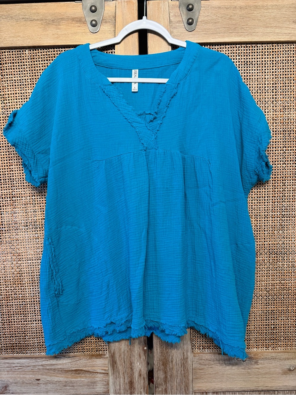 Zenana Outfitters Teal Cotton Gauze Top With Raw Hem and Pockets